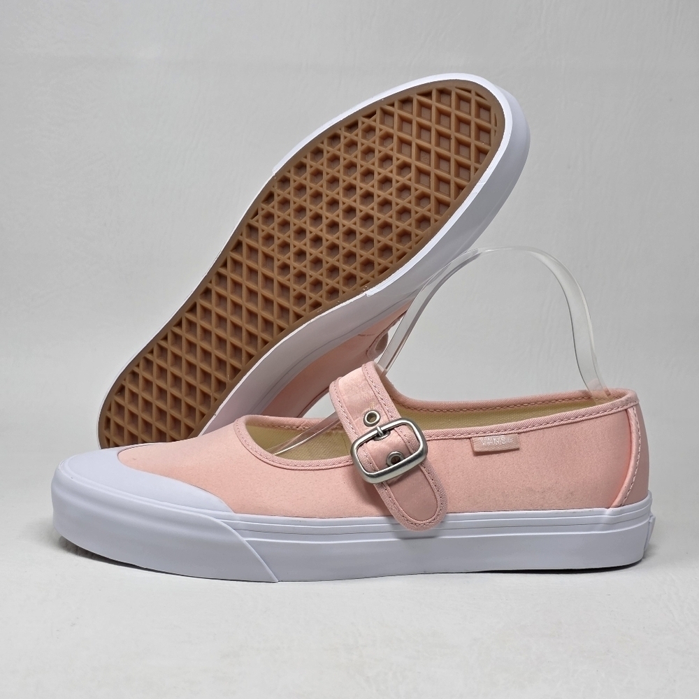 Vans Mary Jane Women's Pink White Buckle Design Sneakers 500714 Size 8.5 New
